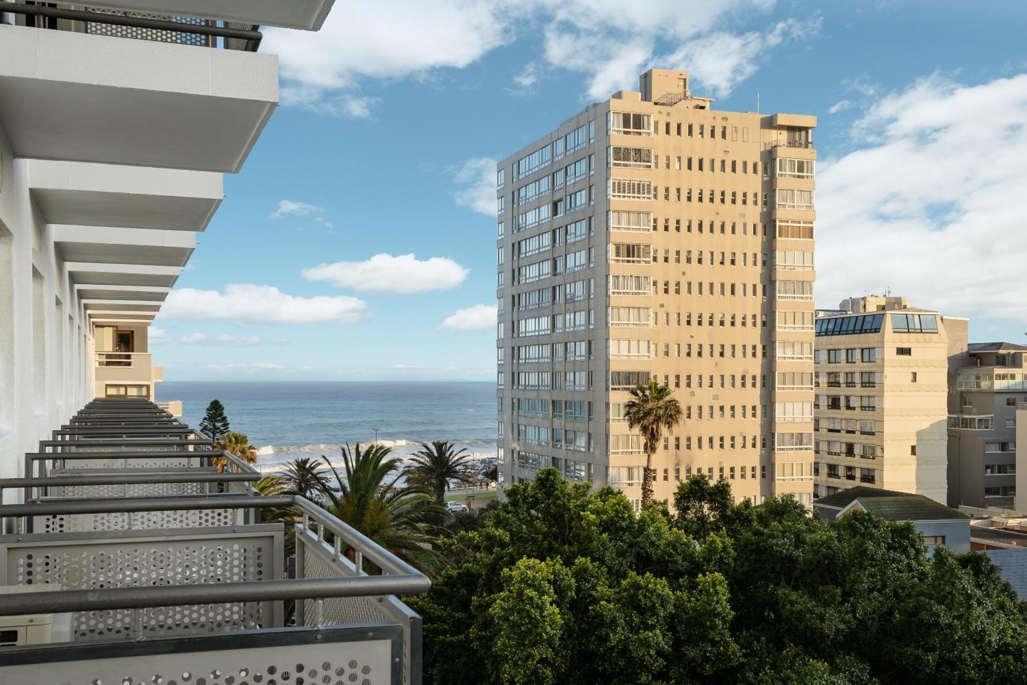 Protea Hotel By Marriott Cape Town Sea Point Dış mekan fotoğraf